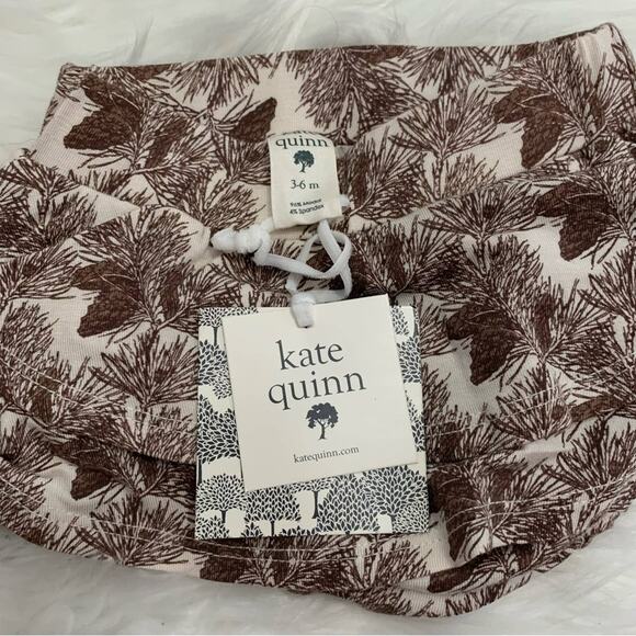 Kate Quinn NWT pinecone print skort - Picture 4 of 6